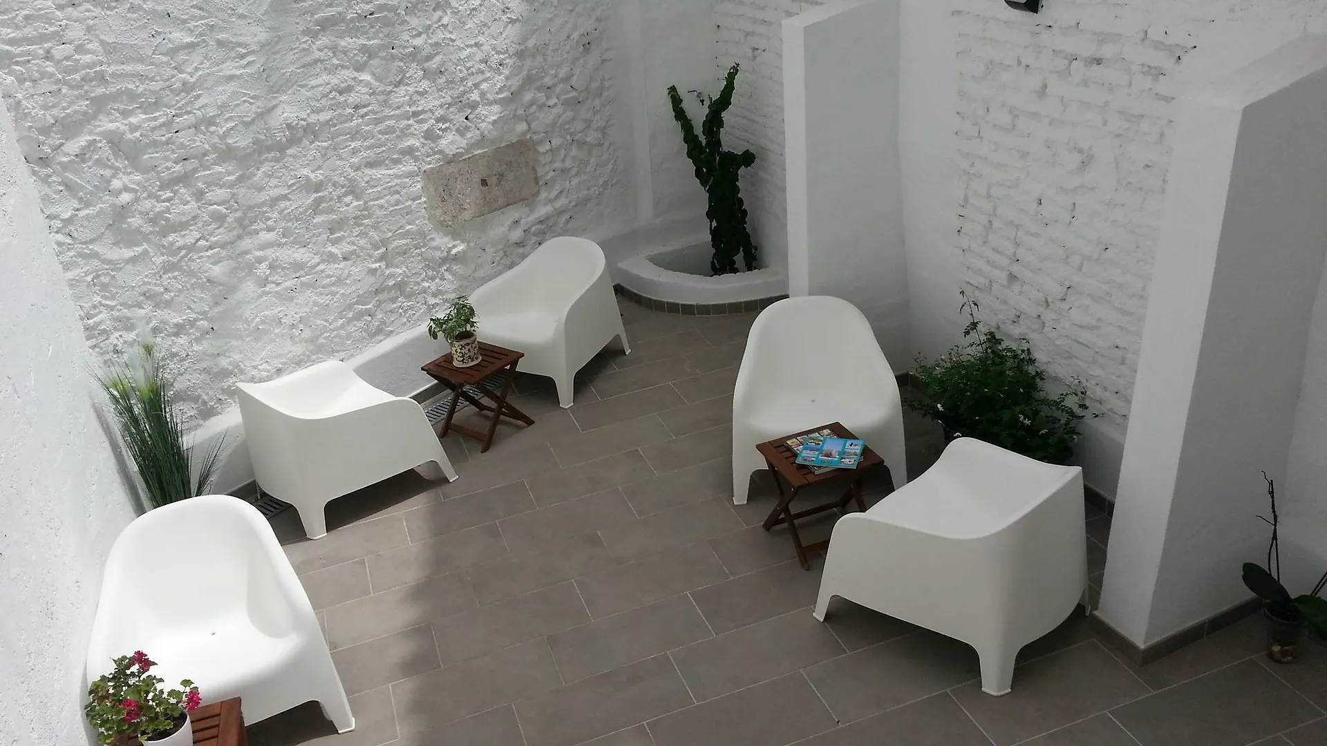 Hotel La Siesta De Picasso Málaga Affittacamere